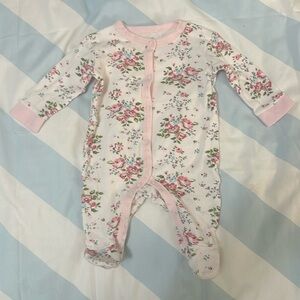 Rock a Bye Baby - long sleeve Newborn baby footed sleeper/romper